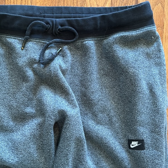 Nike Sweat Pants - Picture 2 of 3